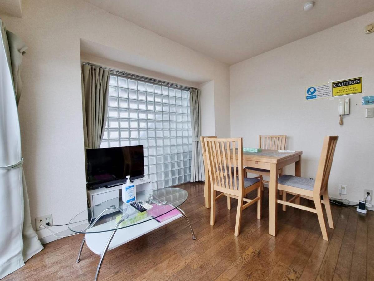 Prism Court 綾瀬 Appartement *