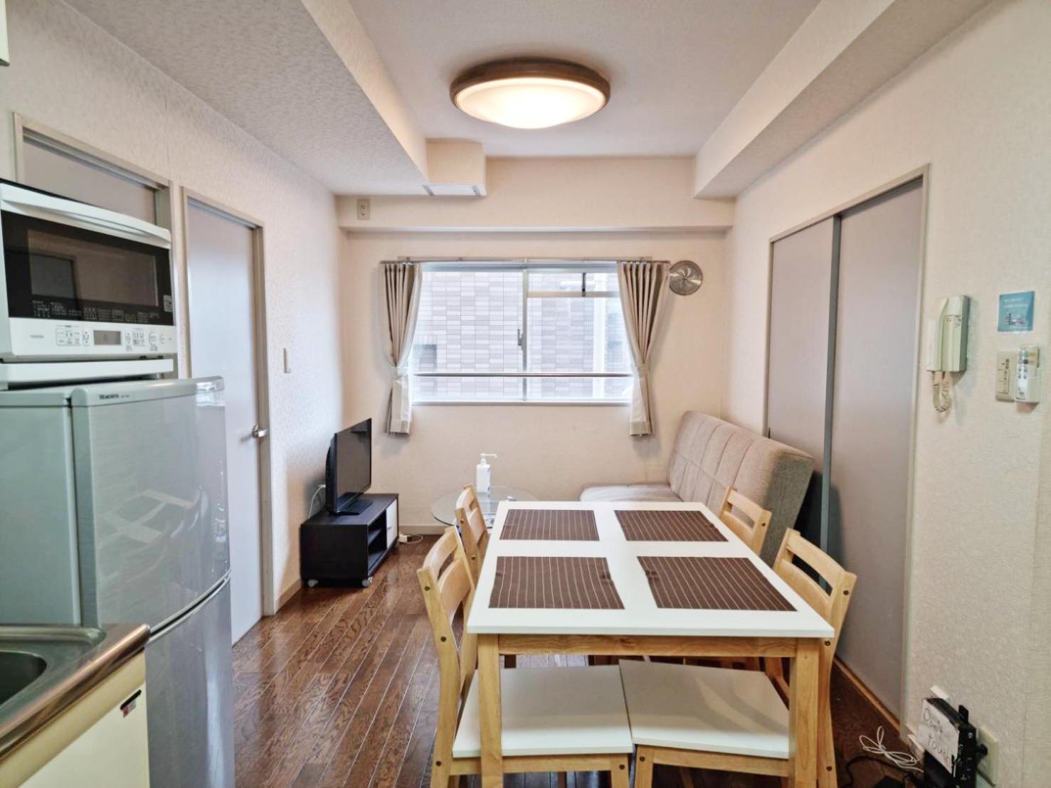 Prism Court 綾瀬 Appartement