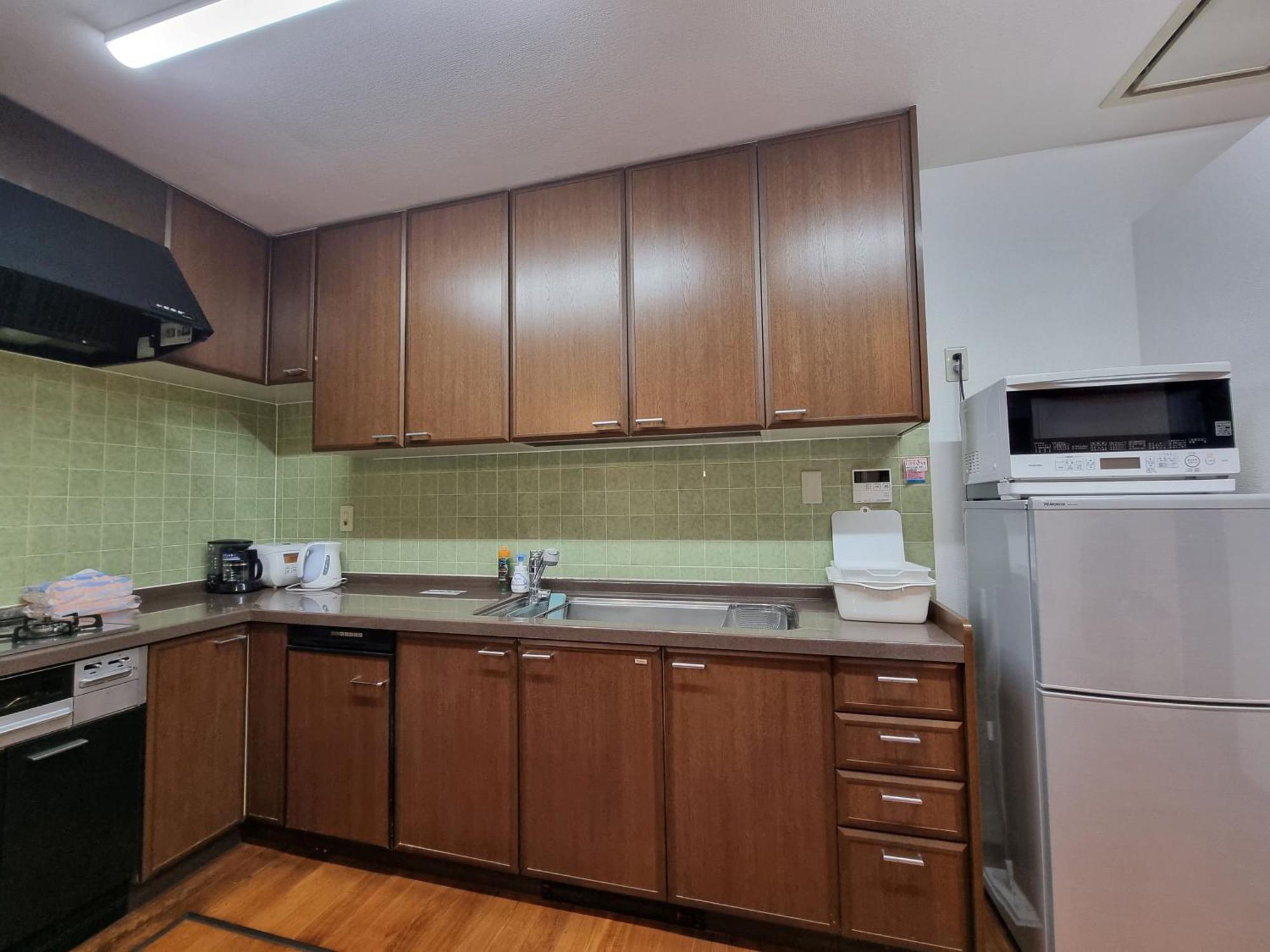 Prism Court 綾瀬 Appartement *